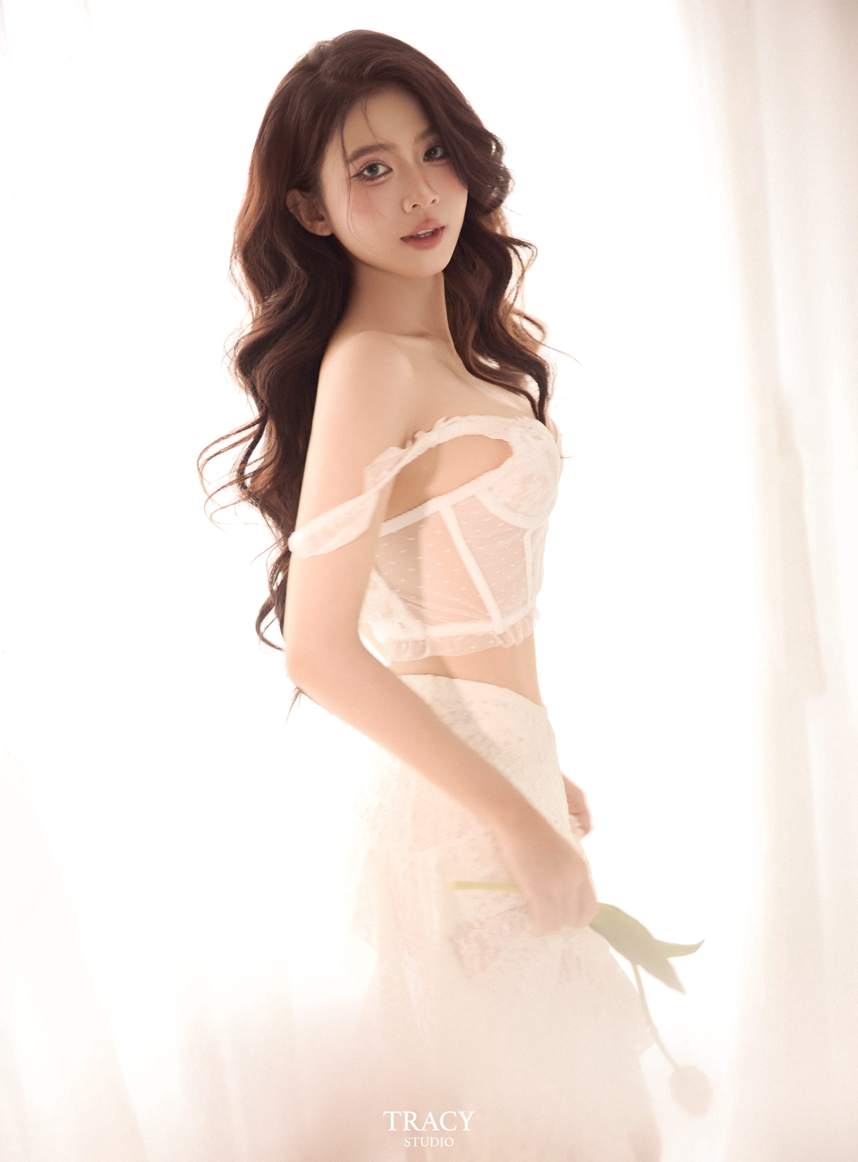 frontend/img/gallery/concept-sexy/tracy-studio-chup-concept-sexy-trang (11).jpg